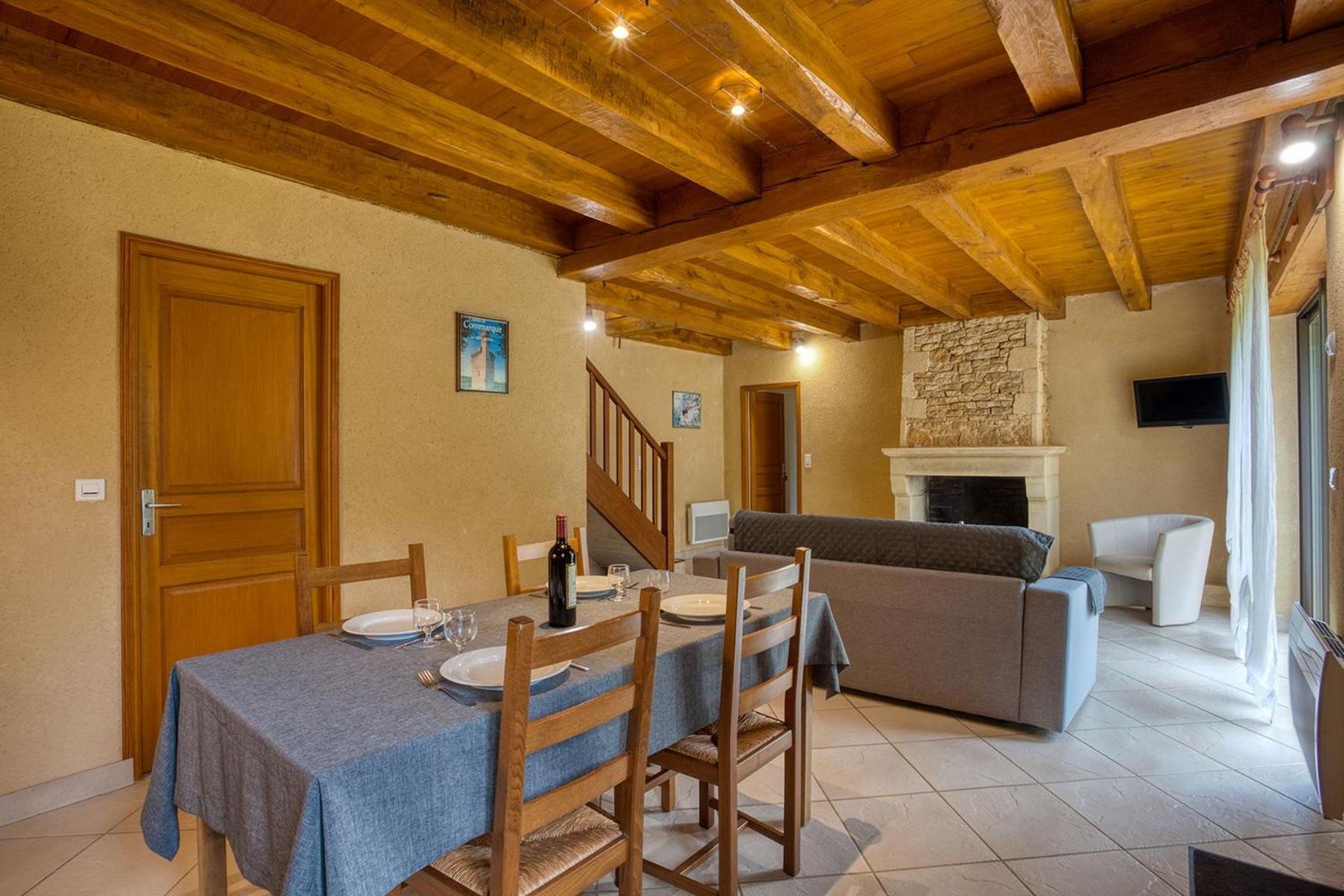 Combas Village De Gites Saint-Crepin-et-Carlucet Экстерьер фото